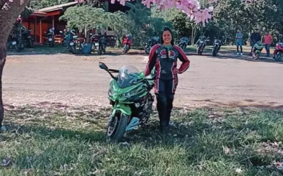 Morre pedagoga que sofreu acidente ao deixar evento de motos