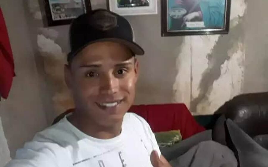 Por ciúmes, homem mata ex-namorado da ex-esposa a tiros