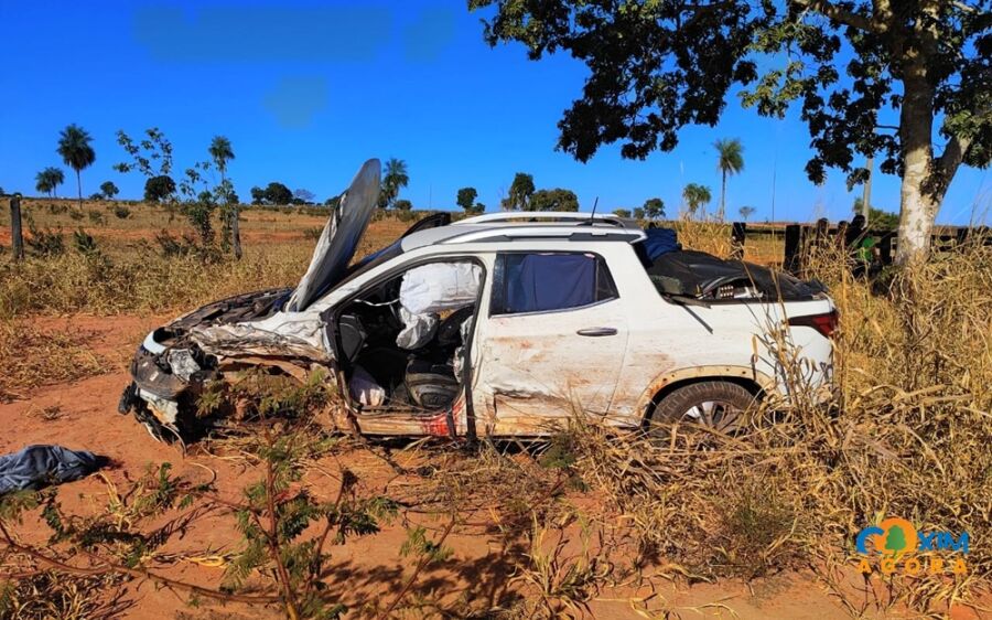 Motorista de picape tem braço dilacerado em colisão com carreta na BR-163