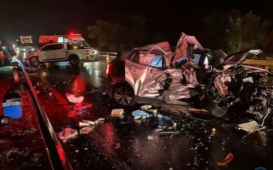 Acidente entre 3 veículos deixa rastro de destruição e ocupantes ilesos na 163
