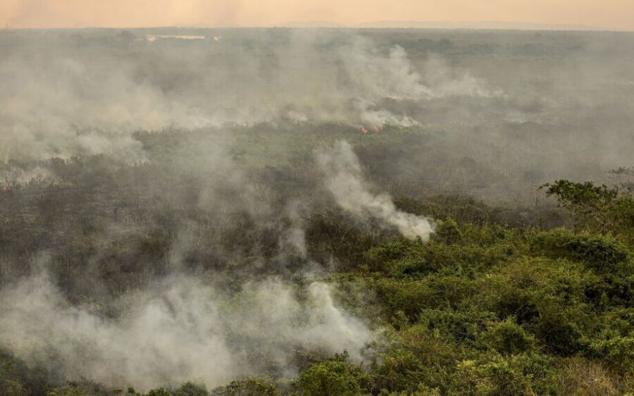 Sem chuva, norte do Pantanal segue com pequenos focos de incêndio 