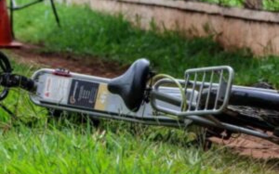 A caminho de igreja, homem cai de bicicleta elétrica e morre em MS