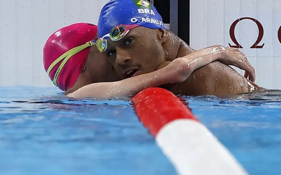 Nadador Gabriel Araújo conquista 1º ouro do Brasil na Paralimpíada