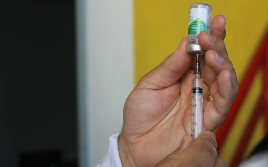 Vacinação com hexavalente liberada nos 79 municípios