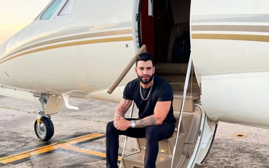 Avião de Gusttavo Lima é apreendido na operação que levou Deolane à prisão
