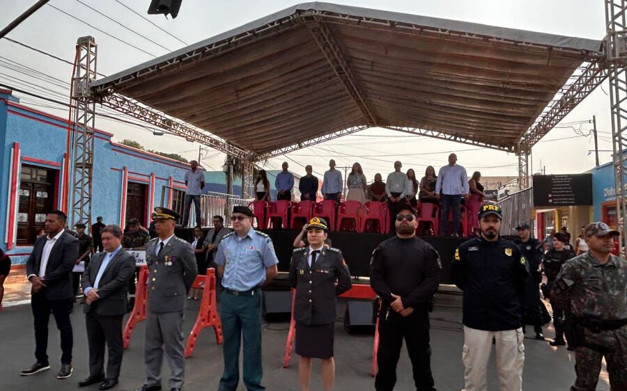Desfile cívico-militar é a grande atração do 7 de setembro em Coxim