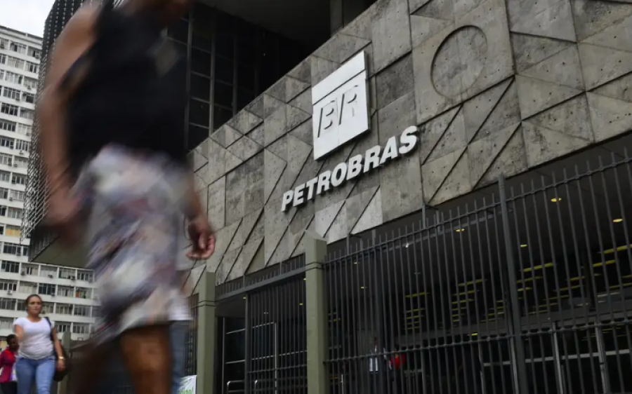 Petrobras tem novo  recorde no processamento de petróleo do pré-sal