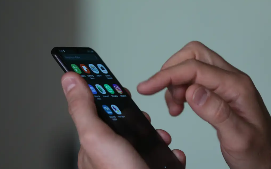 Senacon notifica empresas de celular sobre aplicativo de apostas