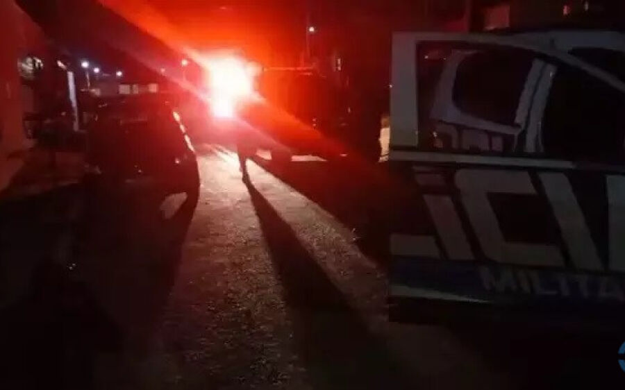 Trabalhadores brigam em alojamento e um é morto com facada no peito