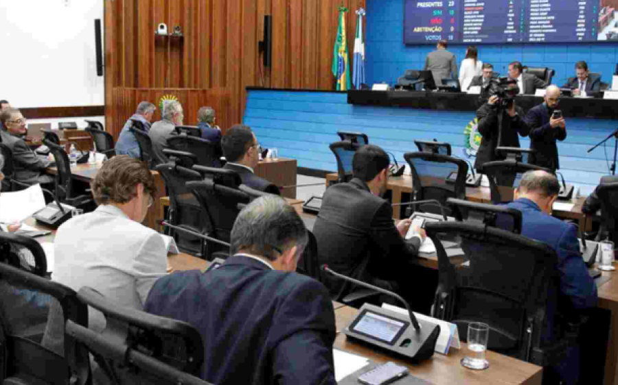 Alems aprova projeto complementar que  beneficia militares de MS