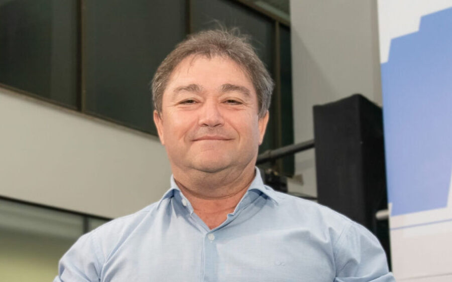 Edilson Magro lidera a disputa pela prefeitura de Coxim, traz pesquisa