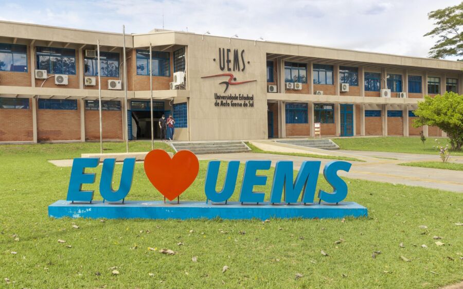 UEMS abre vagas para professores temporários em 6 municípios e tem vaga aberta para Coxim