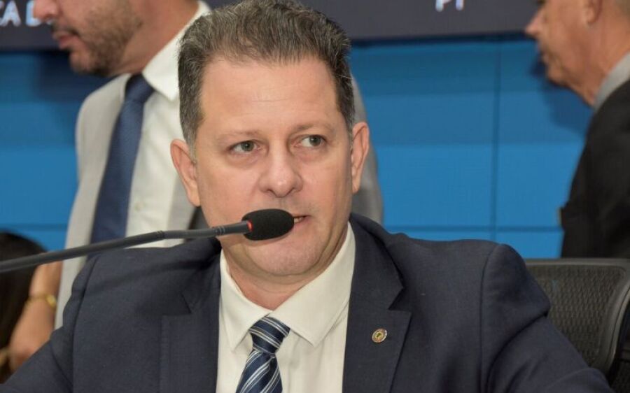 Para combater incêndios no Pantanal, Renato Câmara defende aquisição de helicóptero pelo Governo