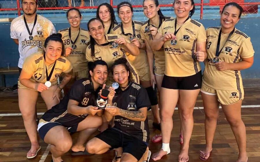 Plácido FC Feminino conquista 3º lugar na Copa Cartola de Futsal em Coxim