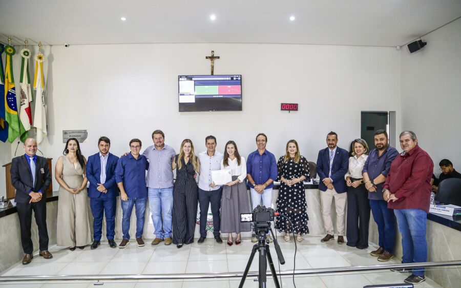 Câmara Municipal realiza primeira sessão  ordinária após-período eleitoral com várias  indicações, r