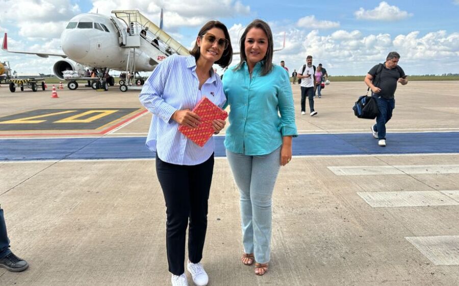 Adriane Lopes confirma vinda de Michelle Bolsonaro