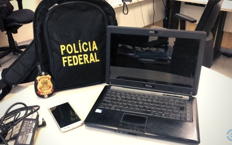 Polícia Federal reprime abuso sexual infantil e faz apreensão em Coxim
