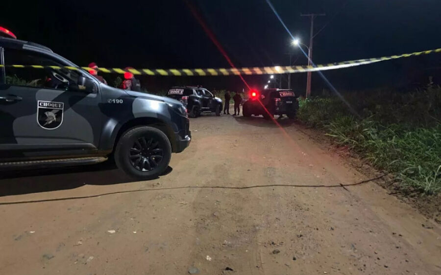 Bandidos morrem em confronto com o Choque após roubo de pickup