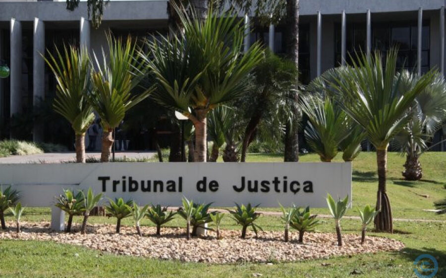 Filhos, esposas e sócios formam emaranhado de corrupção no entorno de magistrados de MS