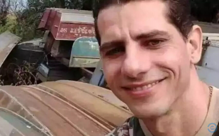 Policial condenado por homicídios de mulher e amigo é encontrado morto em cela