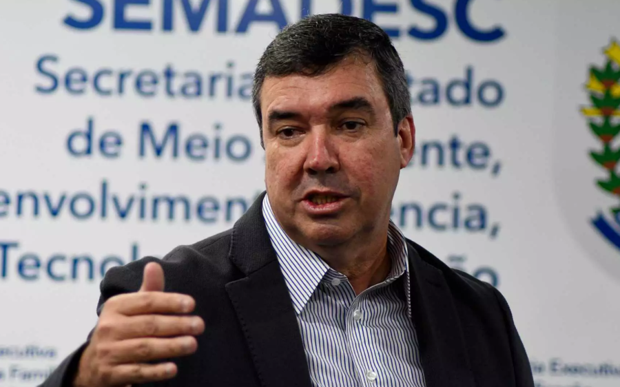 Com o presidente do Paraguai, Riedel participa  de fórum sobre investimentos  no agronegócio