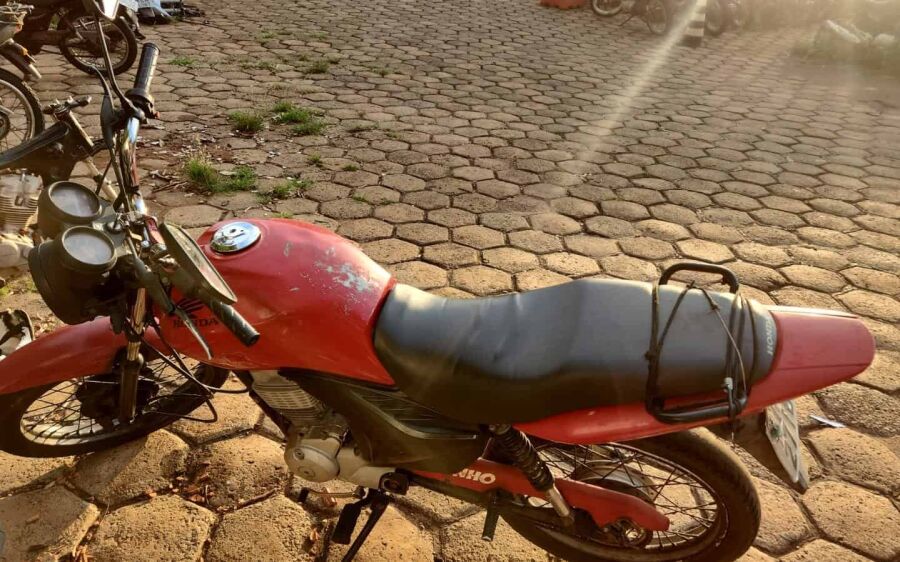 Motocicleta furtada de borracharia em São Gabriel do Oeste é recuperada na Capital