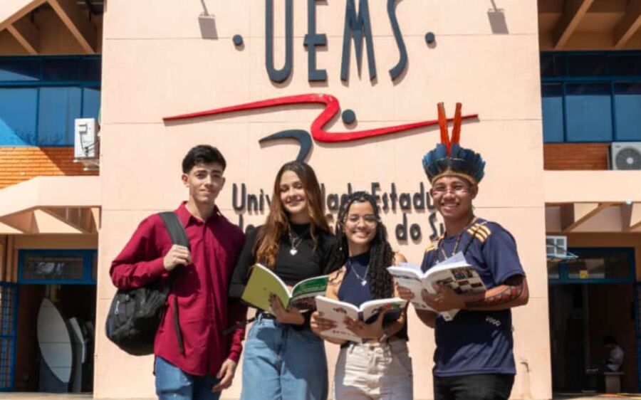 UEMS alcança recorde de 10.730 candidatos inscrições no Vestibular 2025
