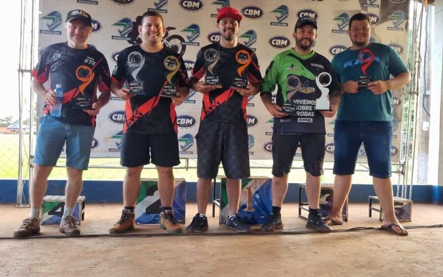 Pilotos de São Gabriel se destacam em etapa do Campeonato de Velocross